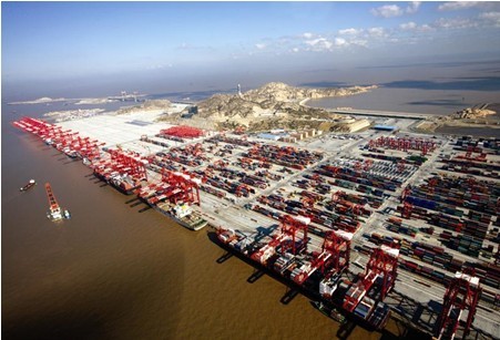 国际中转集拼业务在外高桥,洋山港启动试点